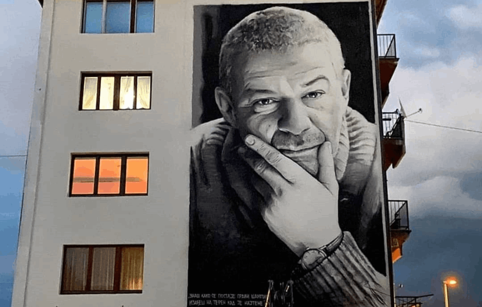 NEZABORAVLJENI <span style='color:red;'><b>GLOGI</b></span>: Još jedan mural u čast poznatom glumcu (FOTO)